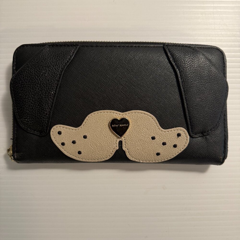 Betsy Johnson Puppy Dog All-in-One Wristlet Wallet  ***Missing Strap***